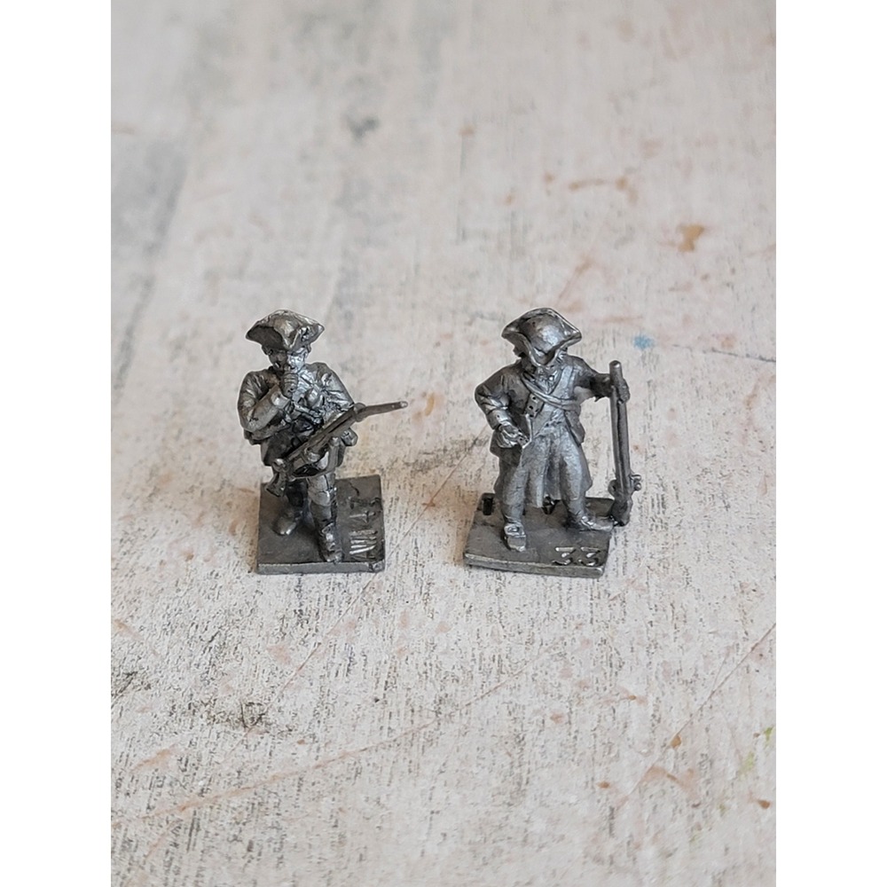 Metal solider miniature dollhouse gun rifle unique accessory set war vintage